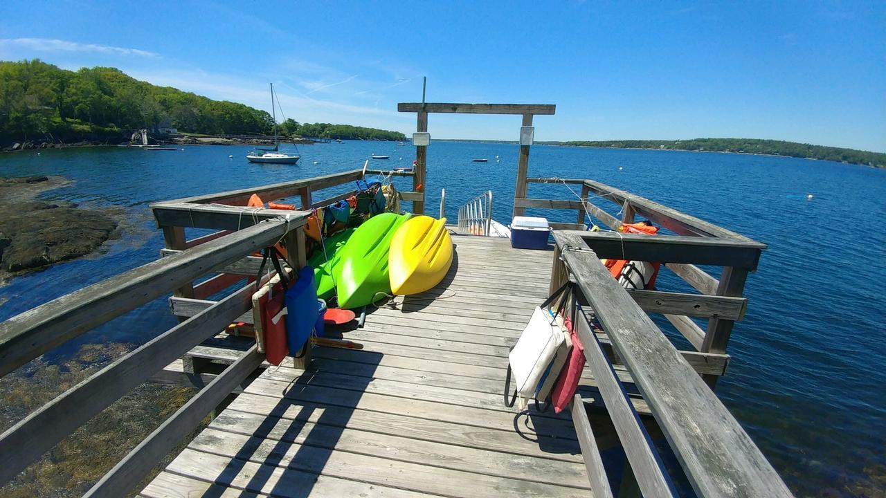 Smugglers Cove Inn Dayville Exteriér fotografie