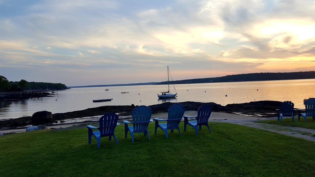 Smugglers Cove Inn Dayville Exteriér fotografie