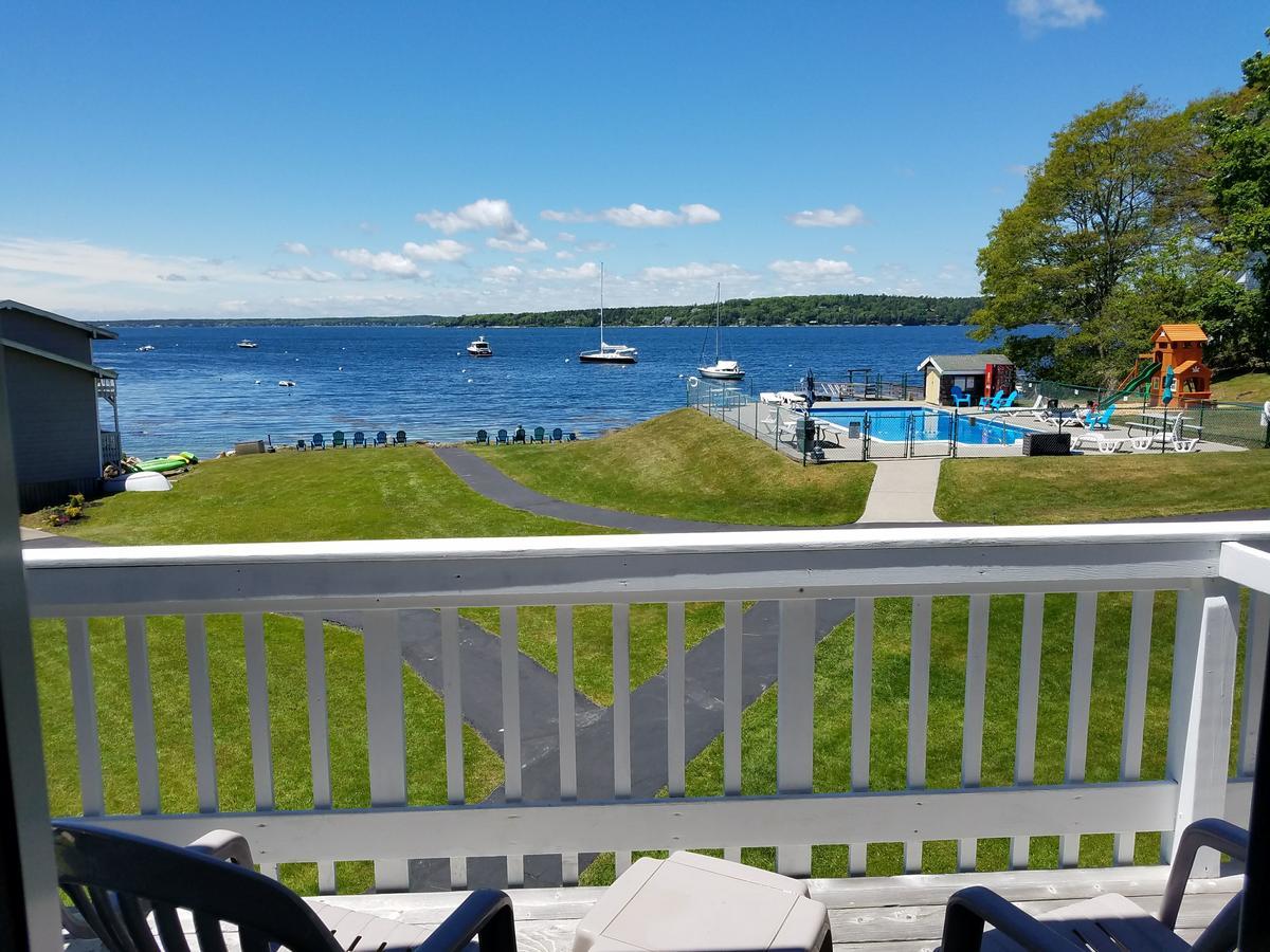 Smugglers Cove Inn Dayville Exteriér fotografie